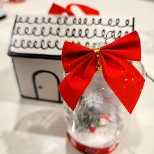 Personalized Snowglobe with Snow Men.Beautiful Christmas Ornament.Holyday gift.C